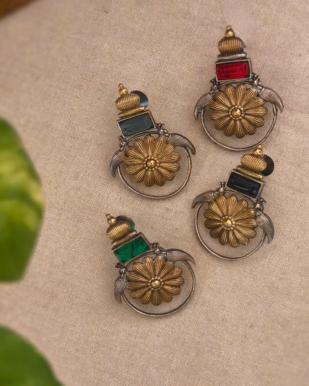 Anaisha Dualtone Dangler