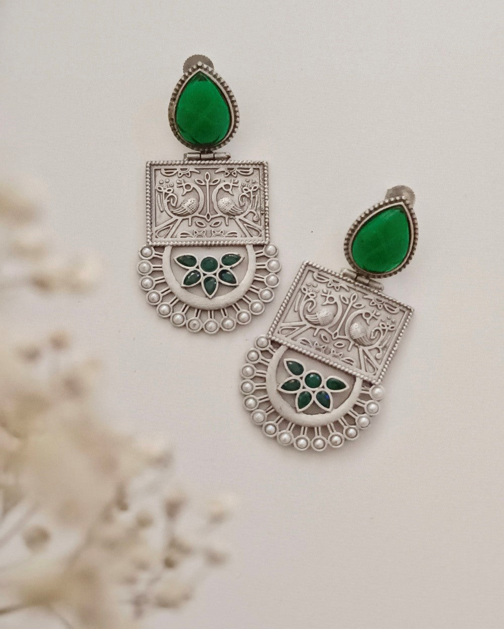 Eiravati Danglers