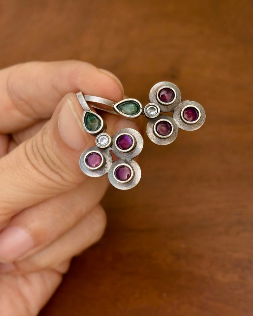 Aanaya Bugadi Earcuff