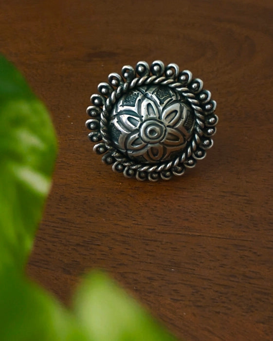 Myra Ring