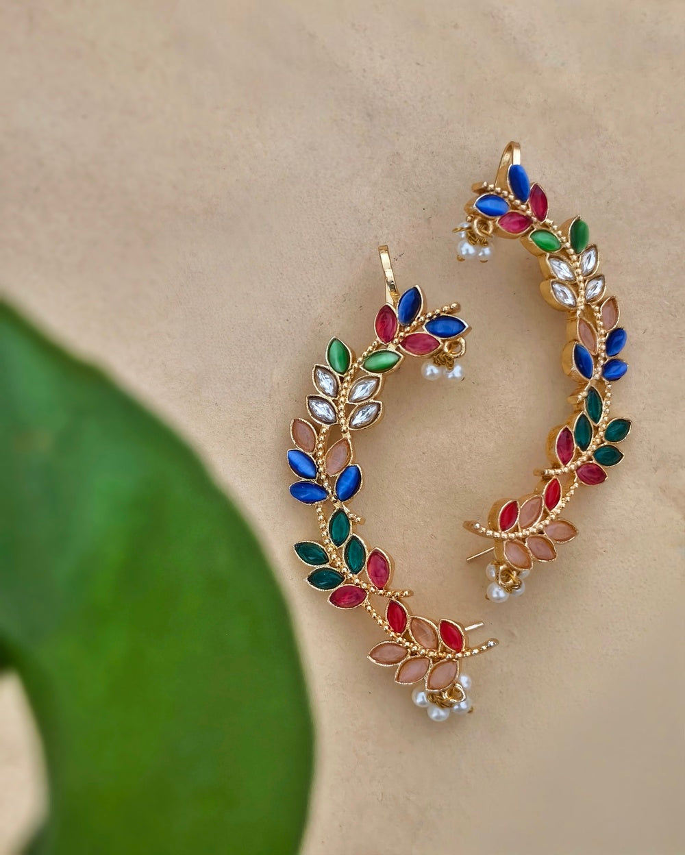 Meera Golden Earcuff