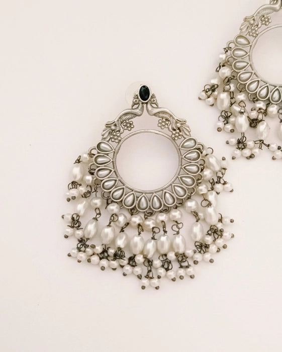 Ekaja Pearl Danglers