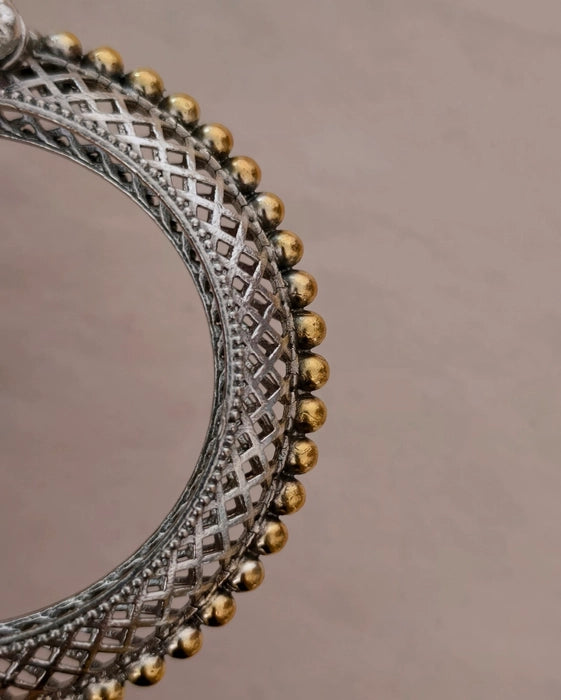 Prachi Dual tone