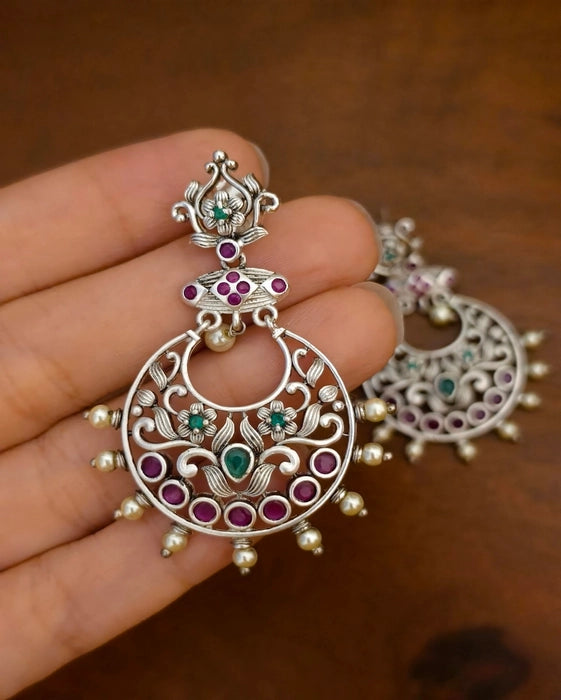 Drishti Kemp Chandbali Dangler