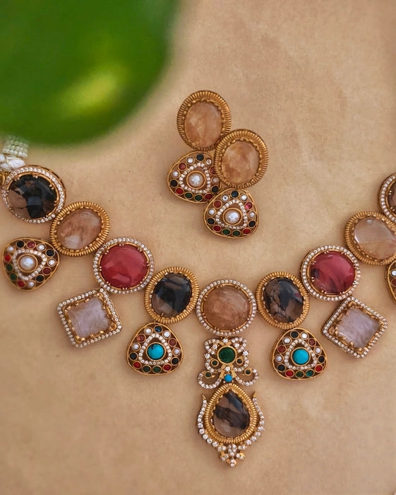 Sahar Golden Necklace