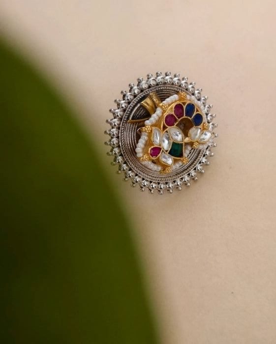 Leela Kundan Ring