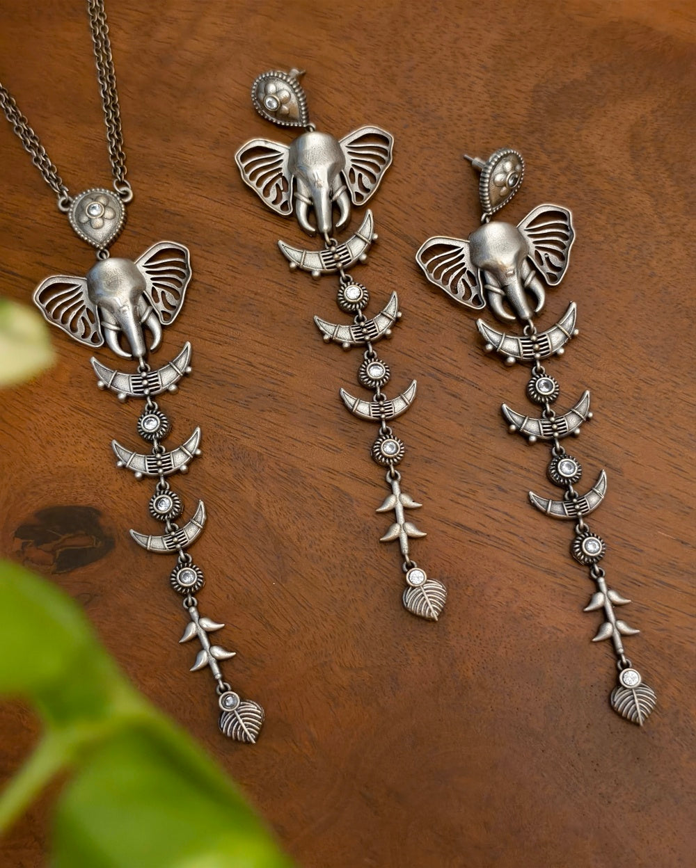Kiara Pendant