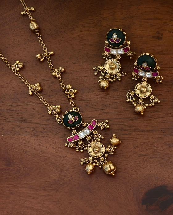 Zara Haritage Rajwadi Pendant