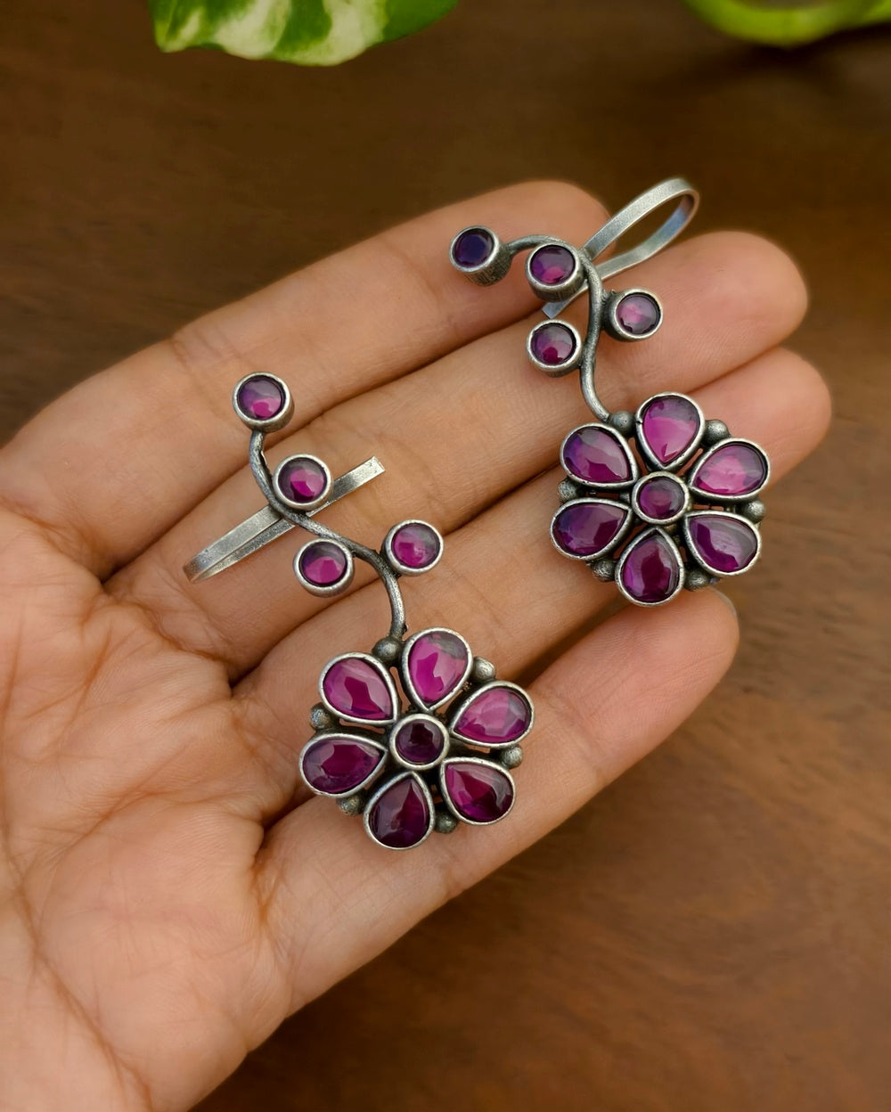 Flower Earcuff