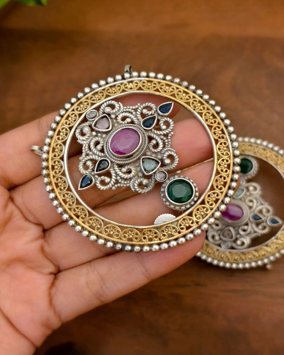 Prachi Dual Tone Earcuff