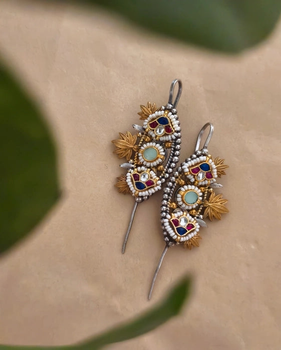 Vanya Needle Earcuff