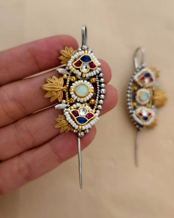 Vanya Needle Earcuff