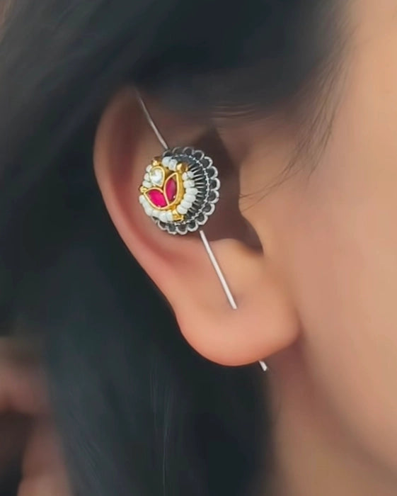 Hiral Needle Earcuff