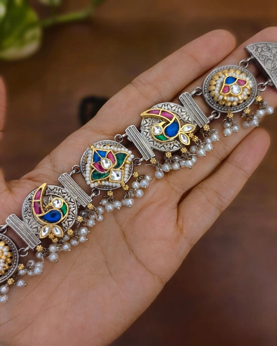 Amara Kundan Choker