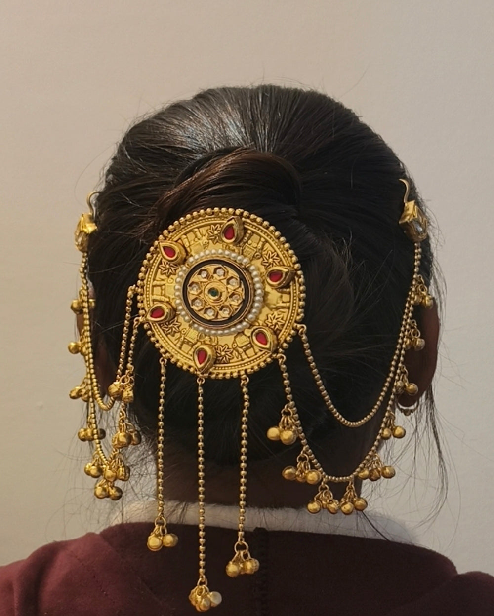 Hair Bun Pin With Earchain