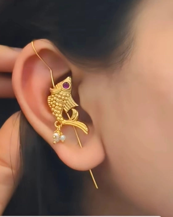 Fish Needle Earcuff