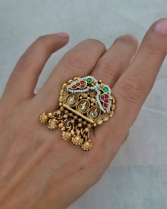 Jahida Rajwadi Golden Ring
