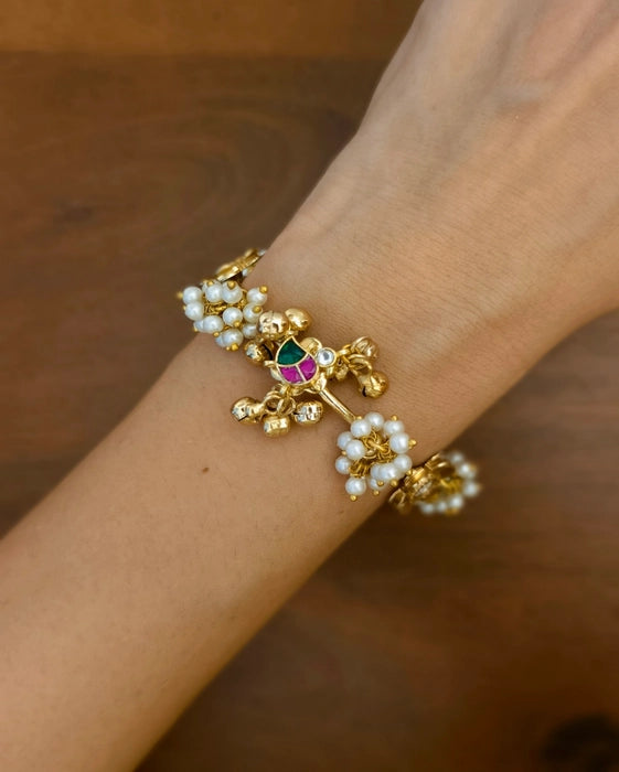 Gulshan Bangle