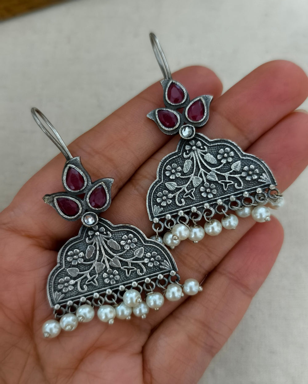 Fiza Hook