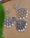 Manshi Chandelier Earring