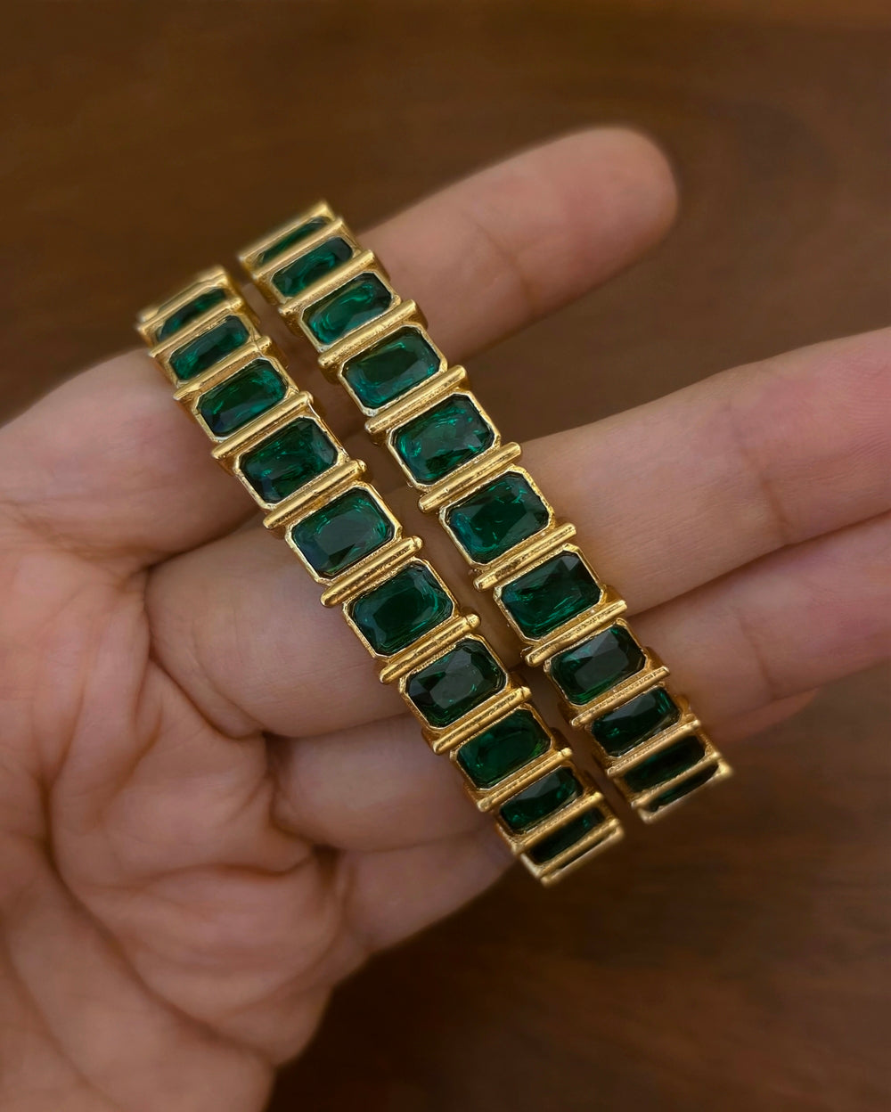Ruhika Golden Bangle