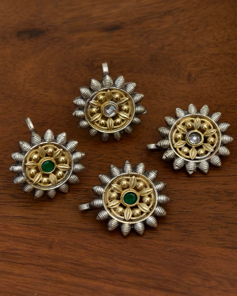 Pranavi Dual Tone Bugadi