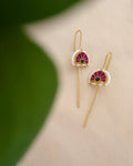 Kriti Needle Earcuff