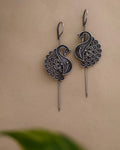 Moynaa Needle Earcuff