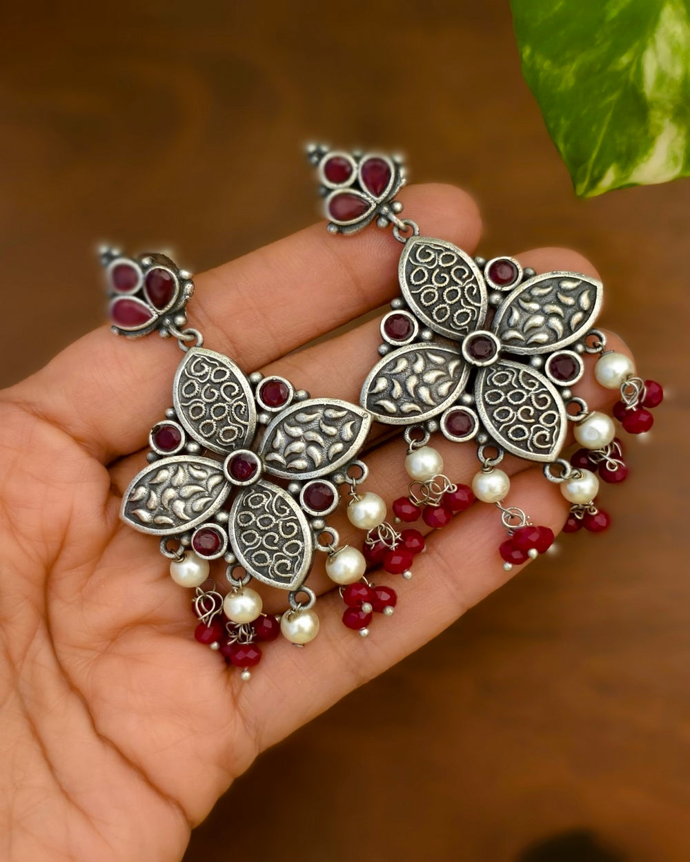 Flower Stone Dangler