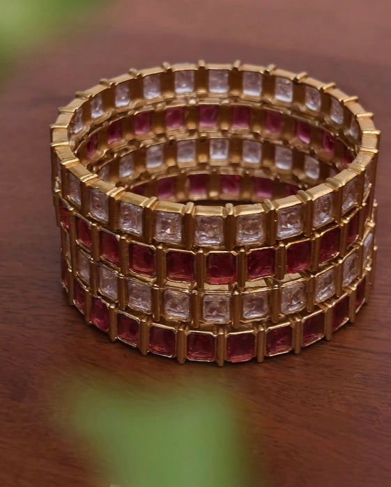 Ruhika Golden Bangle