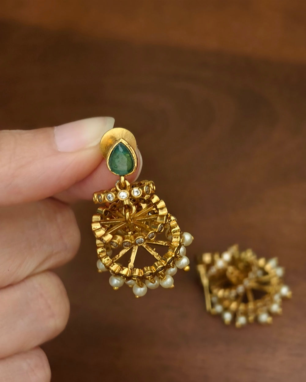 Eshita Spiral Jhumki