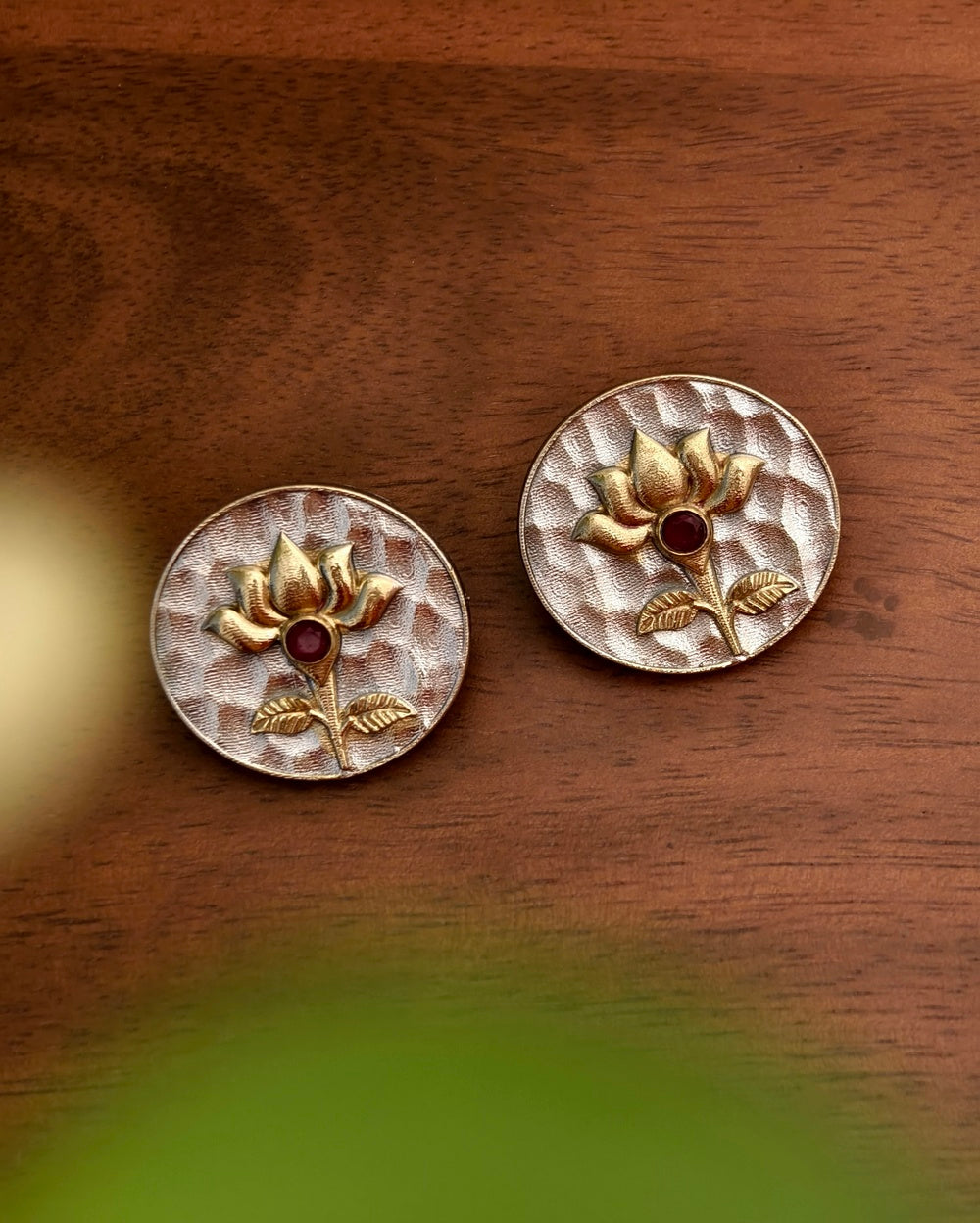 Lotus Dual Tone Stud