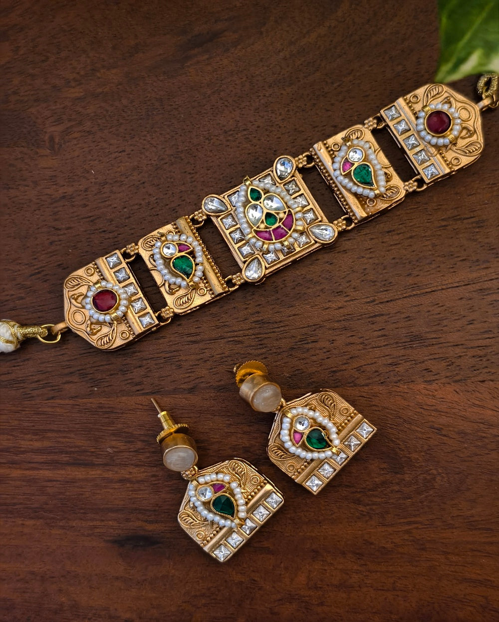 Chandini Golden Choker