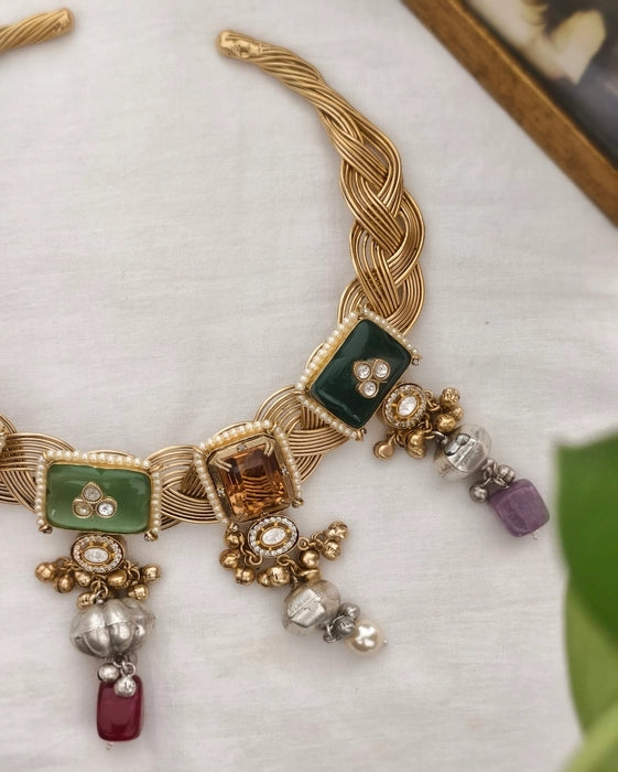 Vaia Golden Hasli
