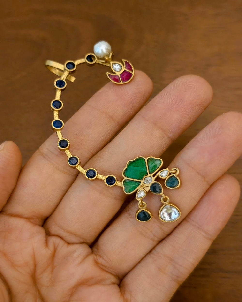 Maya Golden Earcuff