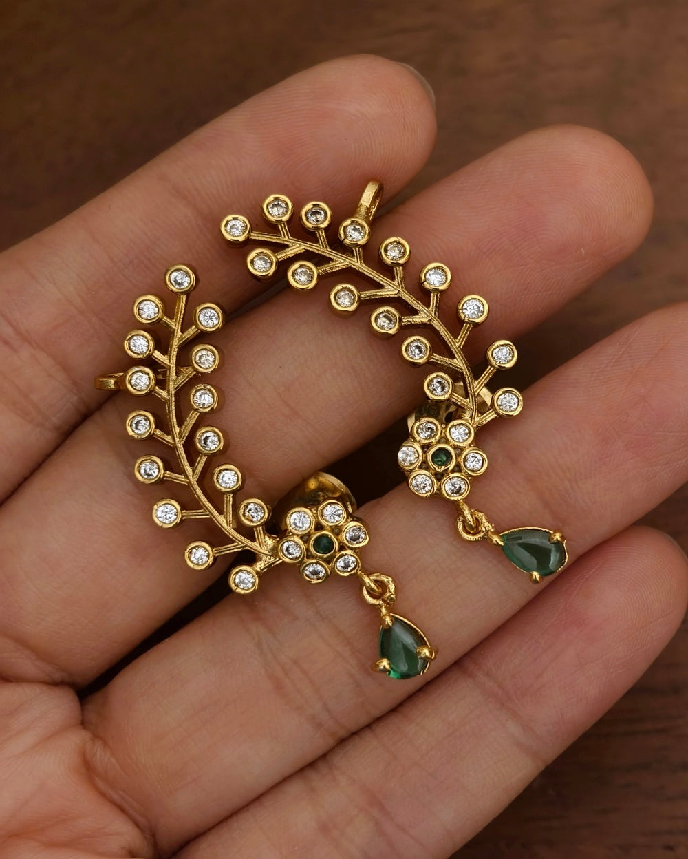 Suhani Climber Earcuff