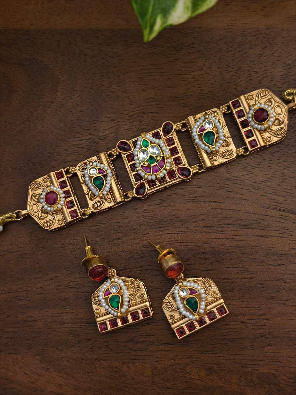 Chandini Golden Choker