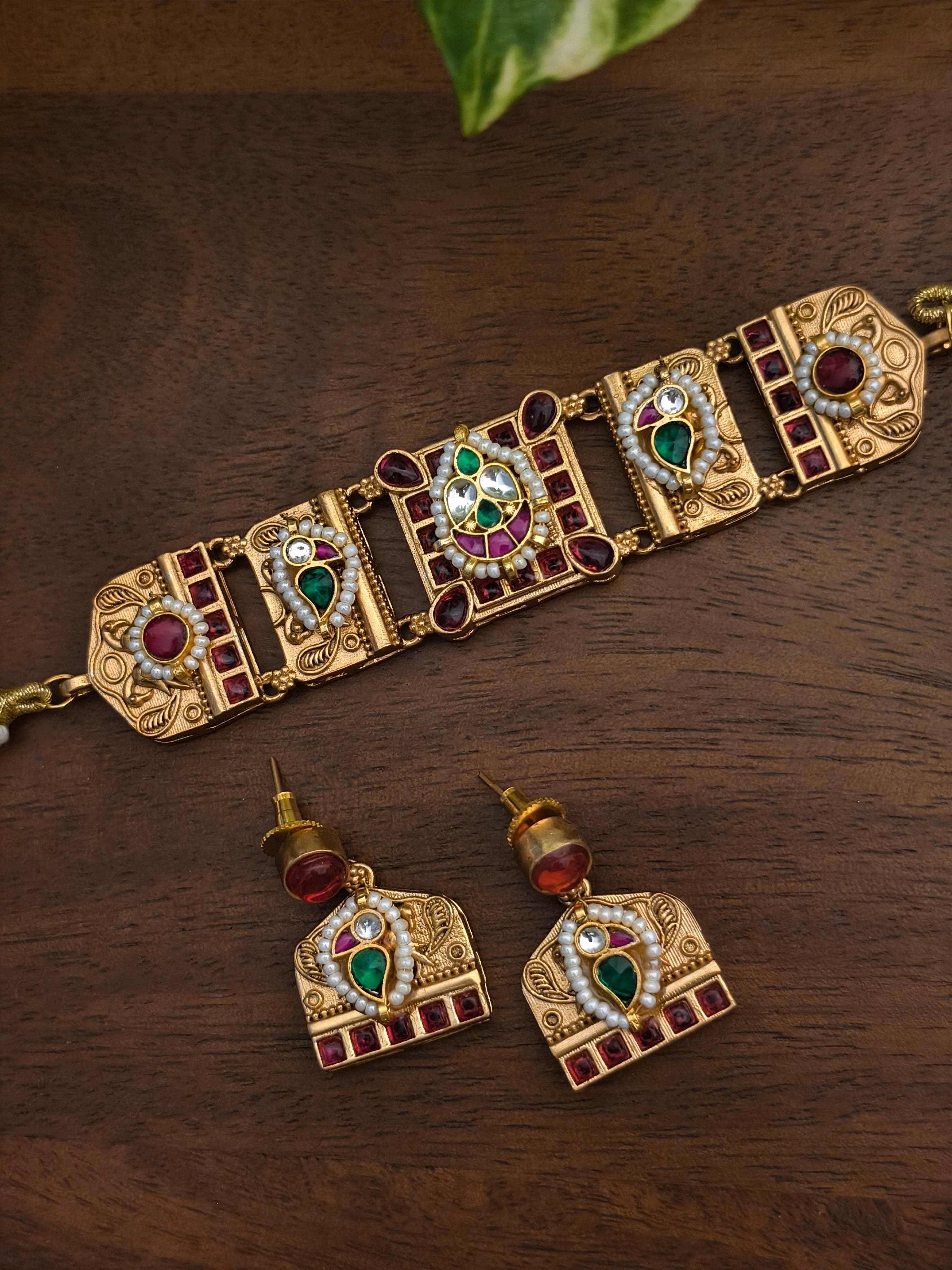 Chandini Golden Choker