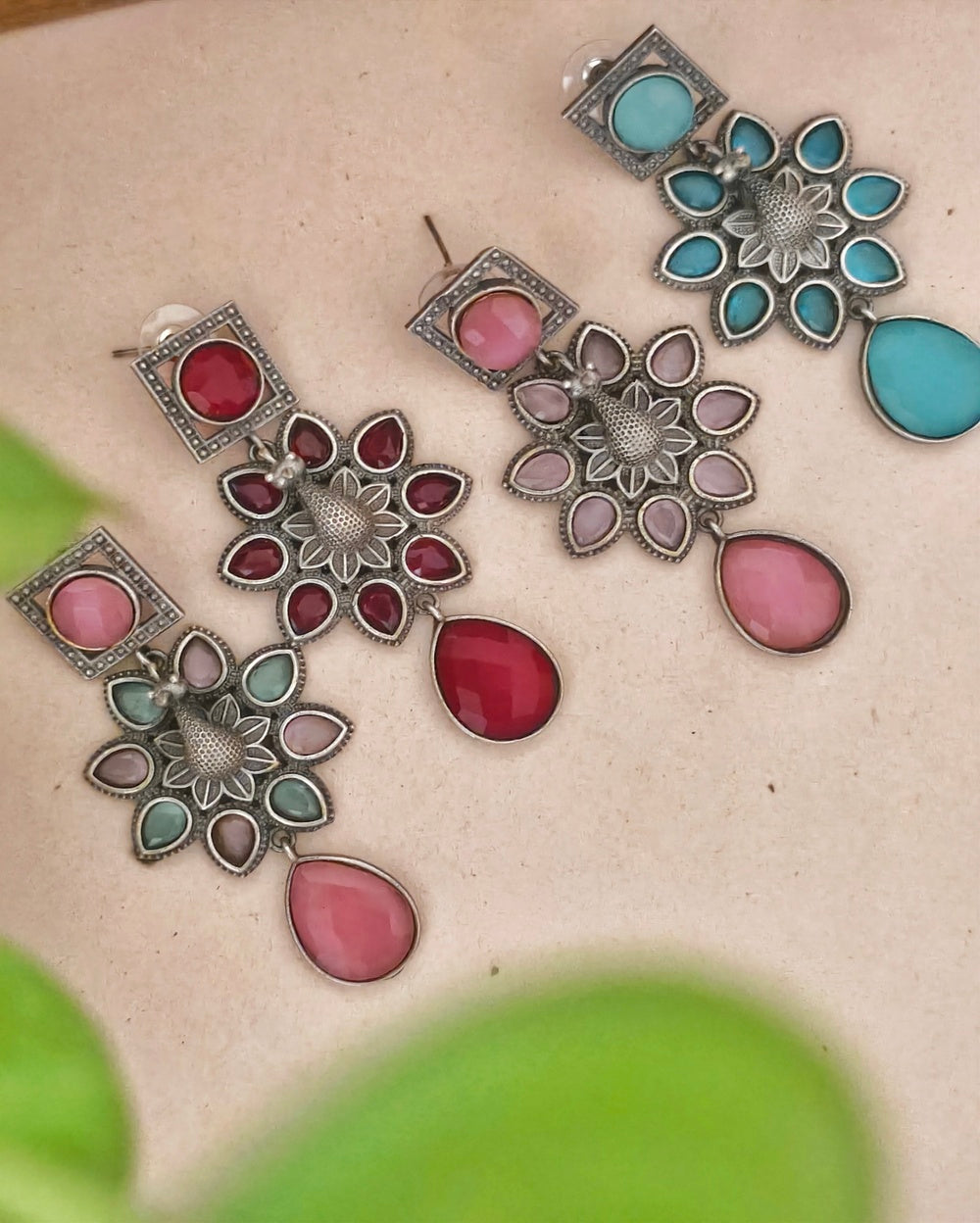 Tashi Danglers