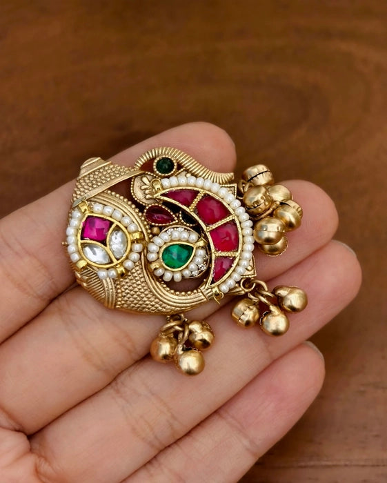 Hritvi Golden Kundan Ring