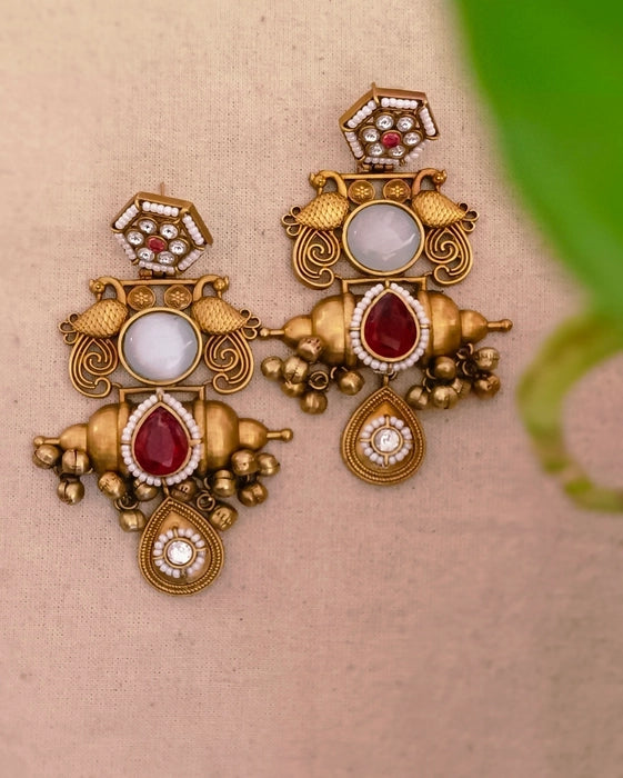 Rishu Dual tone Danglers