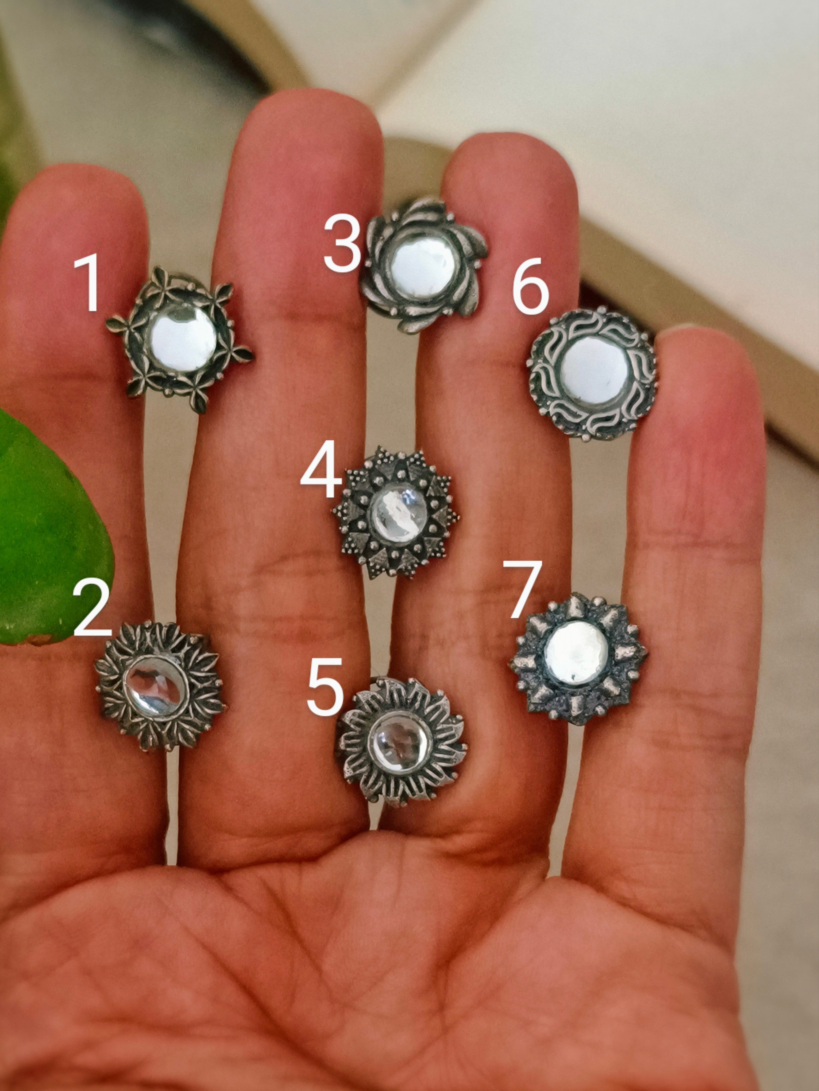 Samanvitha Nose Pins