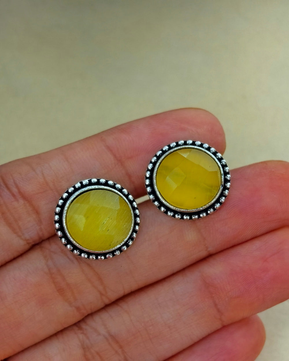 Sneha Stone Stud