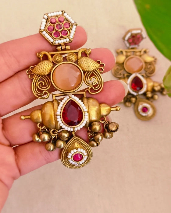 Rishu Dual tone Danglers