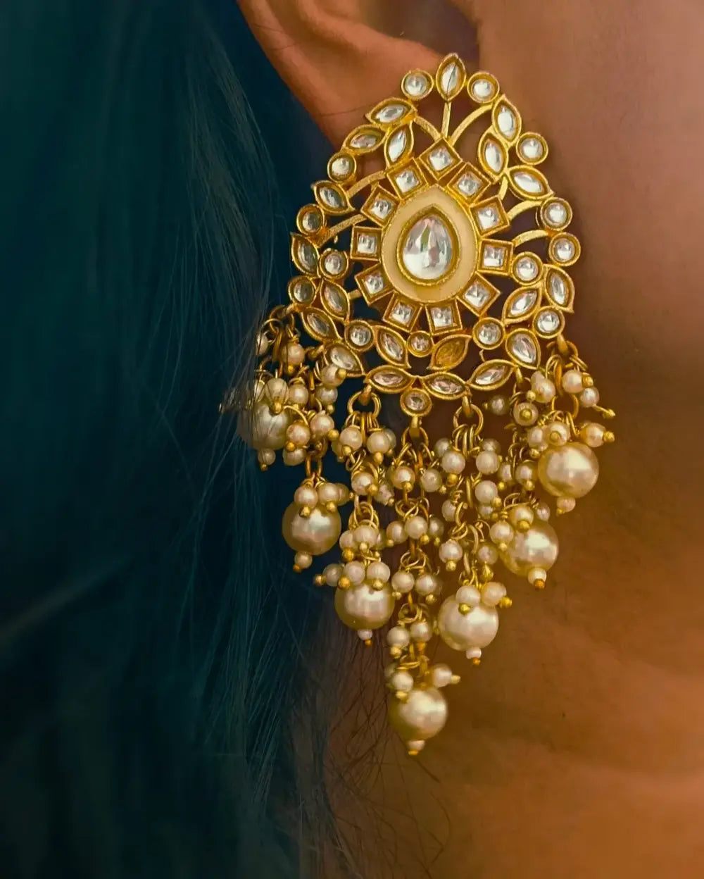 Benika Golden Danglers