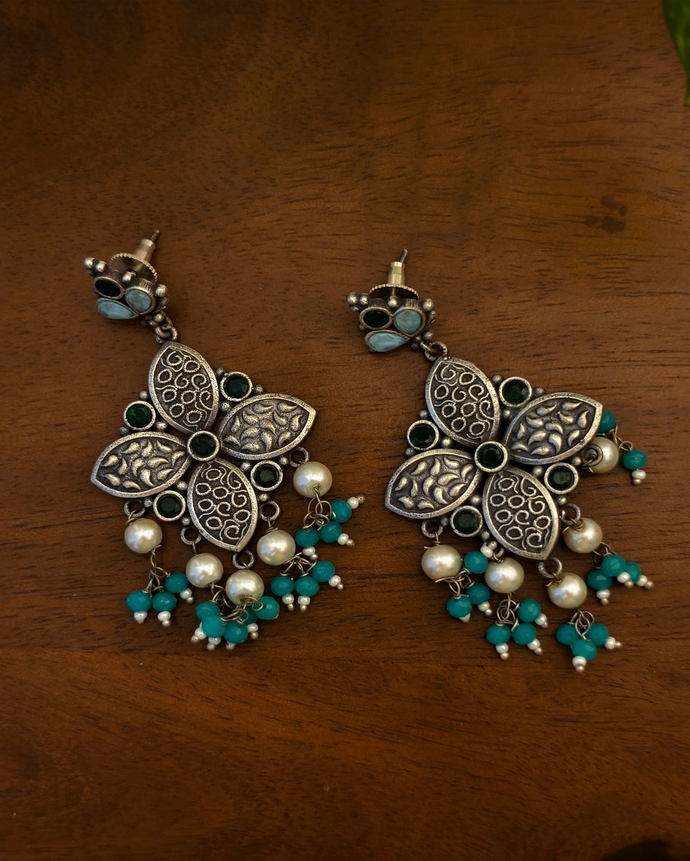 Flower Stone Dangler