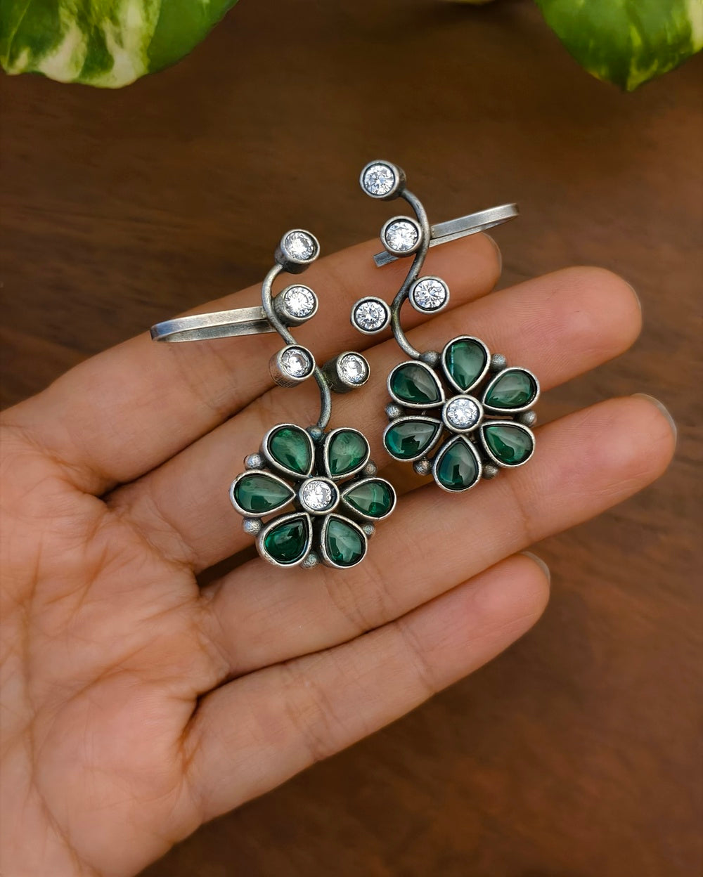 Flower Earcuff