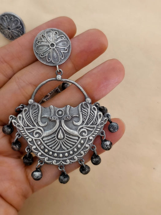 Urvi Dangler