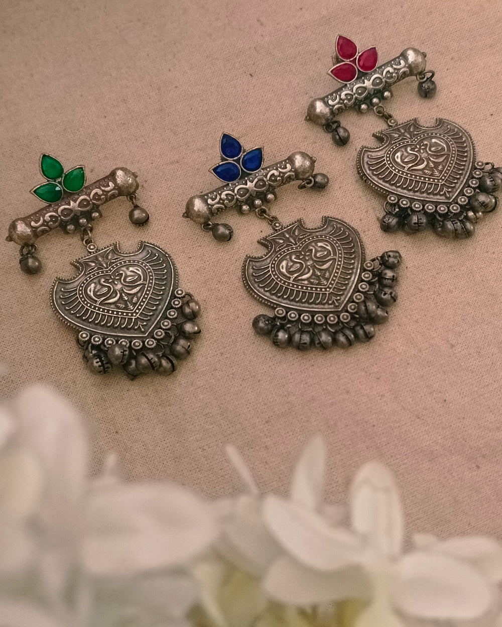Yadavi  Danglers