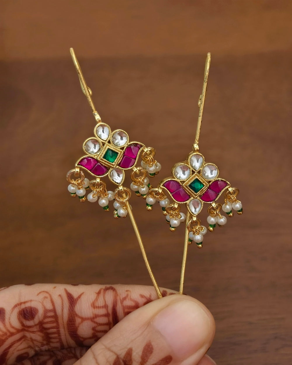 Gunjika Needle Earcuffs